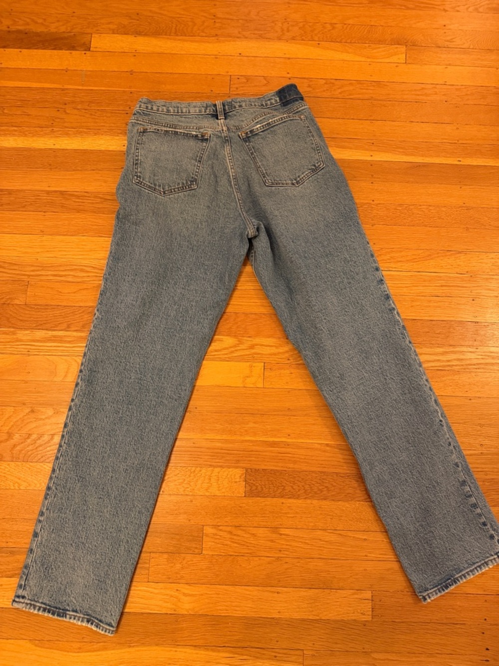Abercrombie & Fitch straight mid rise long Denim Jeans - Picture 5 of 5